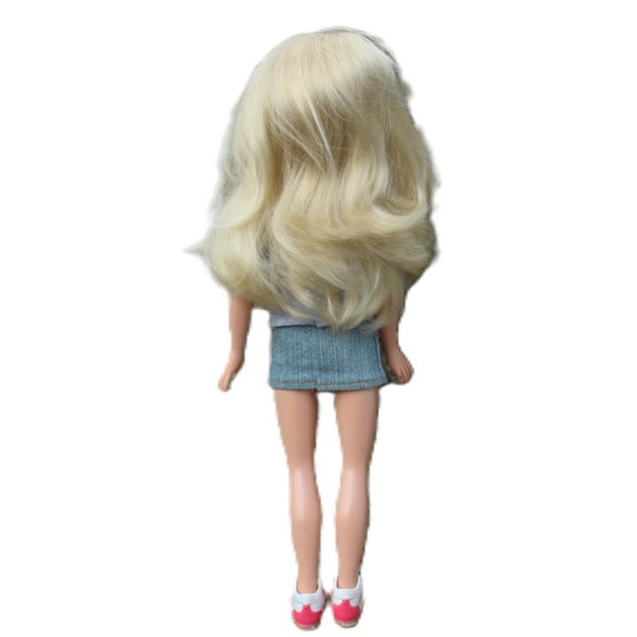 Poupée mannequin Annabell Tween -jupe et baskets - Zapf Creation