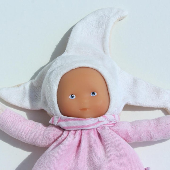 doudou poupée grelot bonnet à 3 pointes de Corolle détail tête